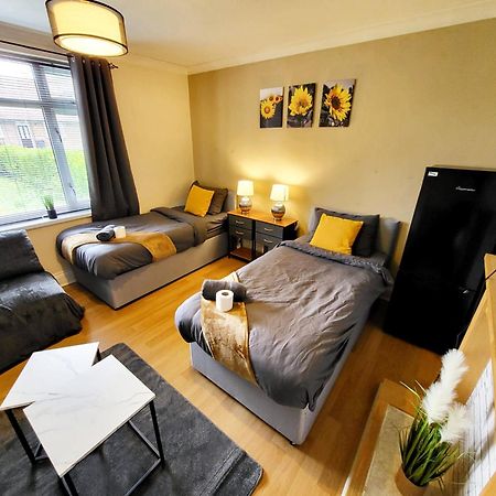 Comfortable Stay - Santuary Kingston upon Hull Extérieur photo
